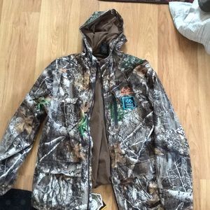 NWT Men’s Realtree Scent Control Jacket